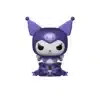 Este es un Funko de la Hello Kitty es el SDCC 2025, el cual tiene un rostro maléfico y es abunda el color morado.