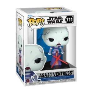 En esta imagen se ve el Funko de Asajj Ventress 711 y en esta figura destaca la posesión en sus manos de 2 sables de luz.