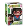 En esta imagen podemos ver el Funko Betty Suarez 1794 con su característico pañuelo rojo sobre sus hombros.