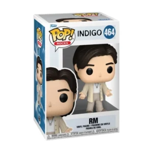 Este es el Funko RM 464 Indigo que pertenece al grupo BTS. En esta pieza observamos que su camisa es de color blanco y el se encuentra con los brazos abierto.