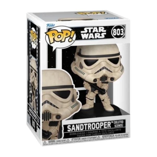 En la imagen podemos ver el Funko Sandtrooper 803 de Star Wars, en la pieza destaca su armadura de color blanco y la metralleta que tiene en su mano.