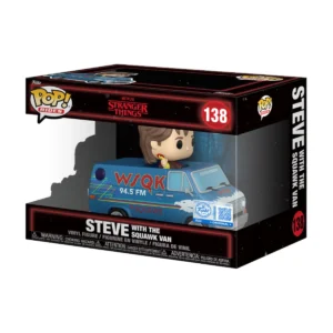 En esta imagen podemos ver el Funko Steve with Squawk Van de Stranger Things, en esta pieza destaca la furgoneta que llevan.